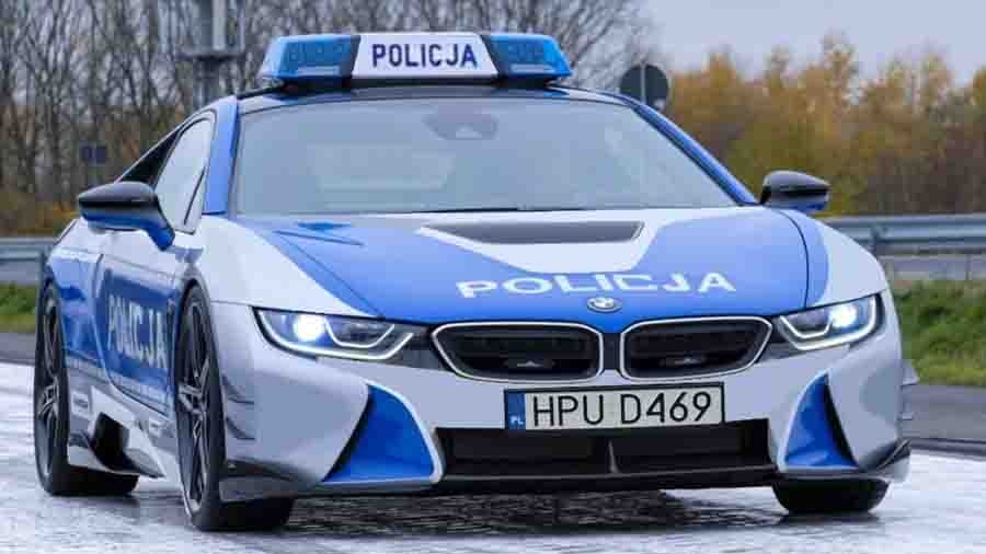 Nowy radiowóz dla konińskiej policji