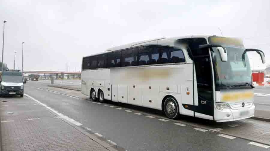 Nie miał uprawnień do kierowania autobusem, otrzymał mandat karny na 4,5 tys. zł.