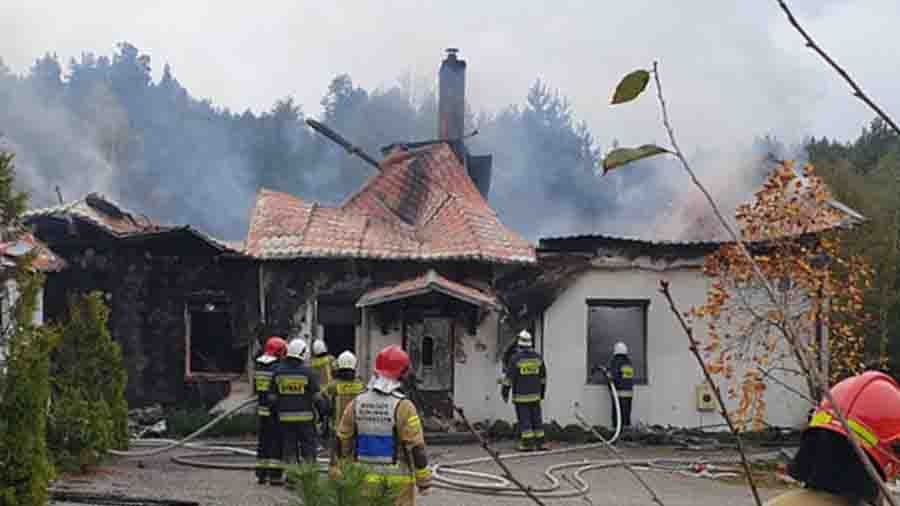 Pożar budynków w miejscowości Zdrojki