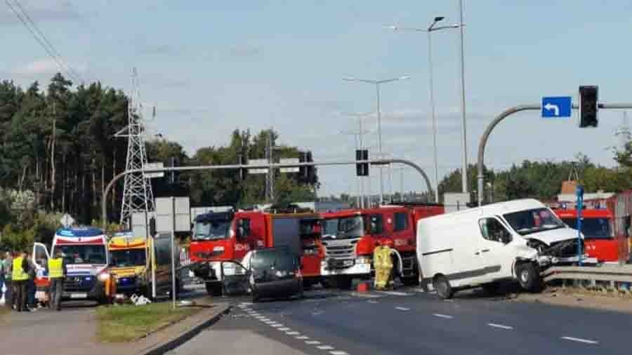 Wypadek na skrzyżowaniu Zagórowskiej i Trasy Bursztynowej