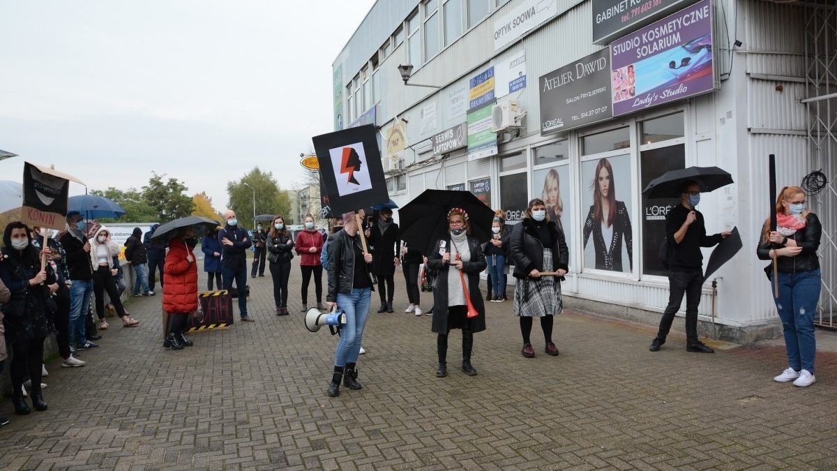 Koninianki protestowały przed siedzibą PIS