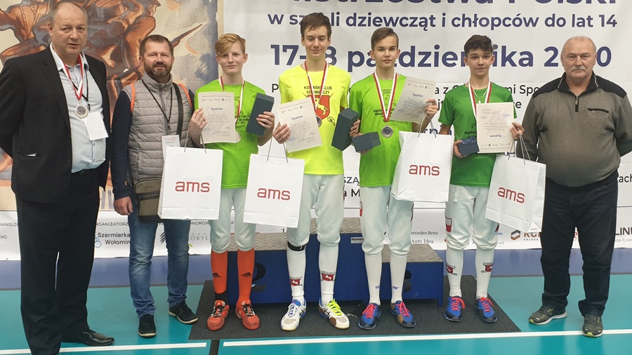Medale dla konińskich szermierzy