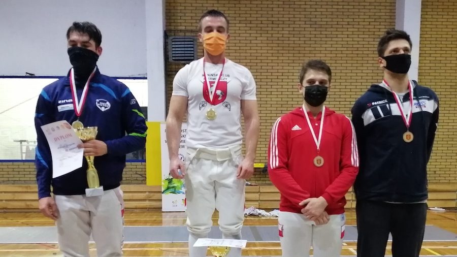 Dobre występy konińskich szablistów w Śremie