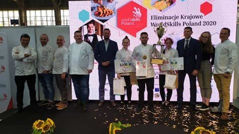 Sara Stankiewicz z ZSEU w Żychlinie srebrną medalistką konkursu WorldSkills Polska