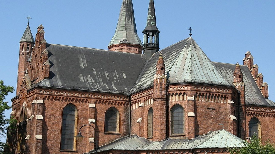 Nowa liczba wiernych w kościołach