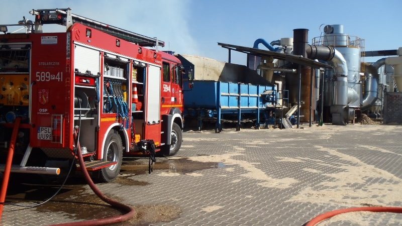 Pożar hali magazynowej