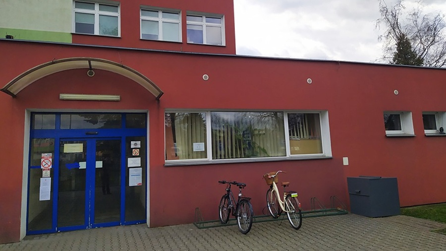 >Pacjentka z koronawirusem na oddziale wewnętrznym