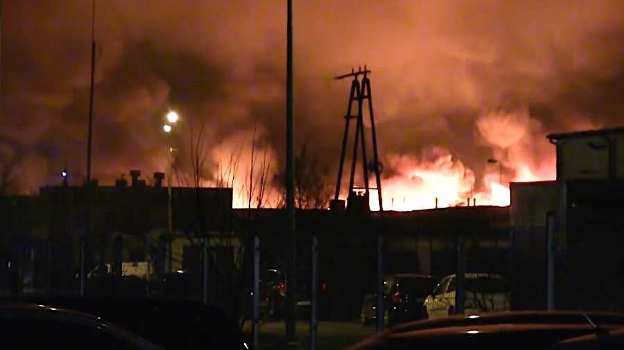Pożar w firmie meblowej