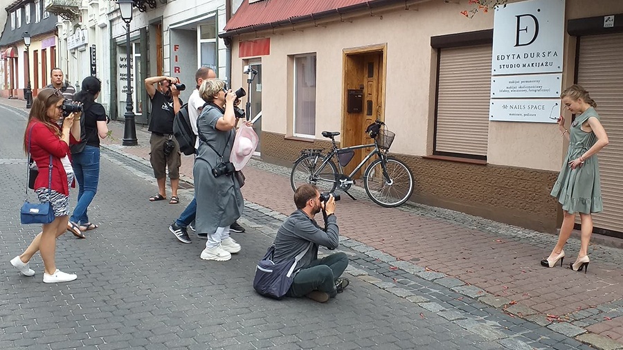Sierpniowy fotospacer klubu fotograficznego