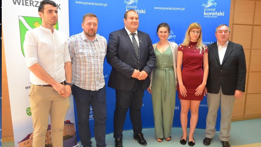 Powiatowe dożynki w Wierzbinku