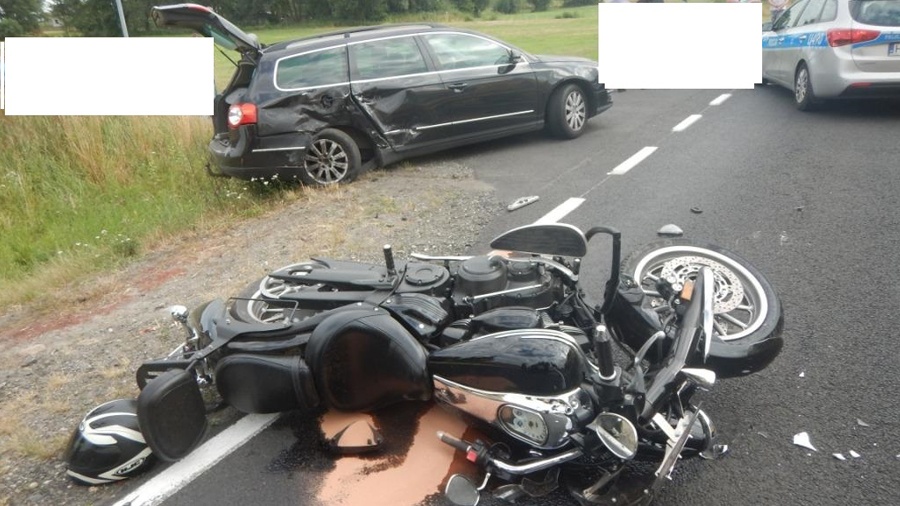 Wypadek drogowy w miejscowości Kiejsze.