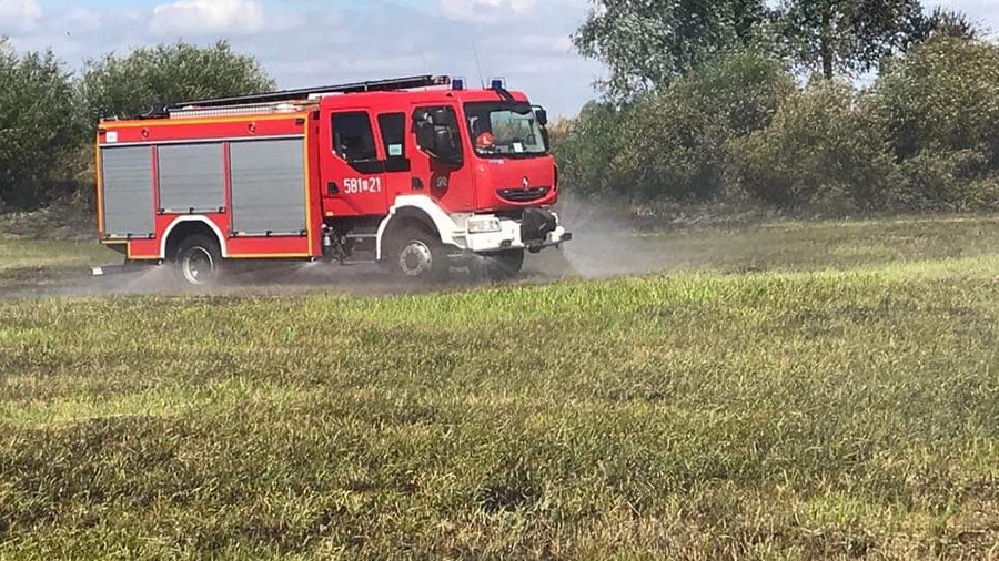 Pożar łąki w Kopojnie