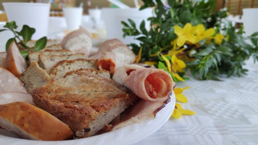 3 tysiące kalorii na wielkanocne śniadanie