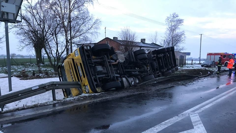 Wypadek ciężarówki