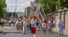 Boże Ciało w Licheniu. Tysiące wiernych w procesji e&hellip;