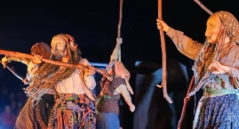 Monumentalne otwarcie festiwalu w Koninie. „Among Tr&hellip;