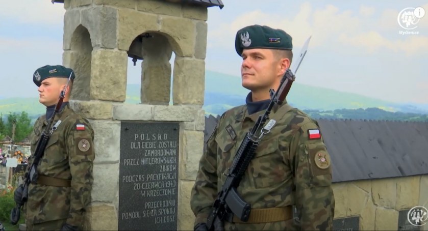 Minęło 80 lat od tragicznych wydarzeń w Krzeczowie. Lokalna społeczność pamięta o ofiarach pacyfikacji wsi