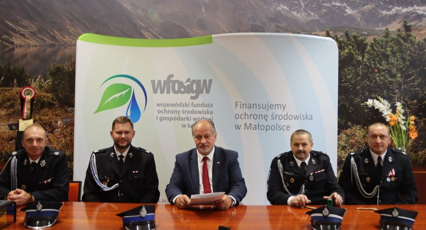 Jednostki OSP Krzeczów i OSP Lubień z dofinansowaniem na zakup nowych samochodów ratowniczo-gaśniczych