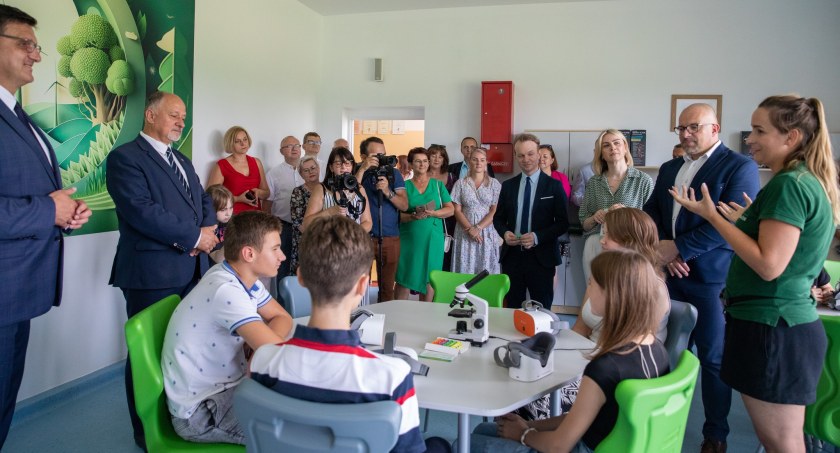 Sułkowice. Uczniowie ze Szkoły Podstawowej nr 2 mają nowoczesną ekopracownię 