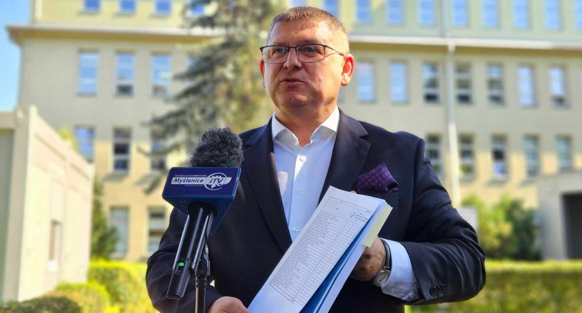 Adam Styczeń: chce się odnieść do słów pana Kurowskiego, Szlachetki i radnych powiatowych 