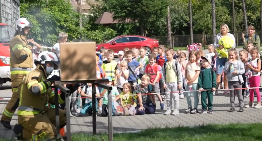 Sułkowice. Strażacy z OSP Sułkowice ruszyli do przedszkolaków.... z edukacyjną misją 