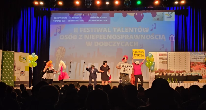 Dobczyce. II Festiwal Talentów Osób z Niepełnosprawnością- na żywo 