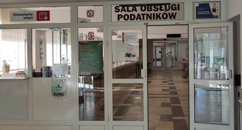 Jak umówić wizytę w Urzędzie Skarbowym ? Możesz to zrobić na kilka sposobów 