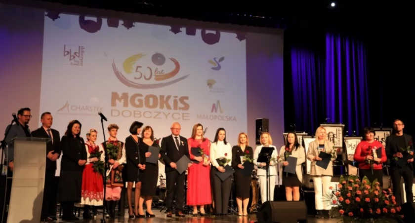 Dobczyce. 50 lat minęło jak jeden dzień... tak wyglądały początki działalności Ośrodka Kultury w Dobczycach 