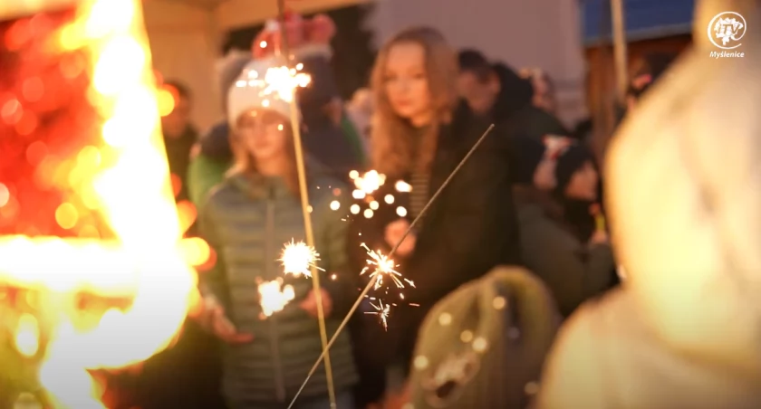 Sułkowice. Razem przed świętami- czyli magia Bożonarodzeniowego Kiermaszu w sułkowickim Rynku 