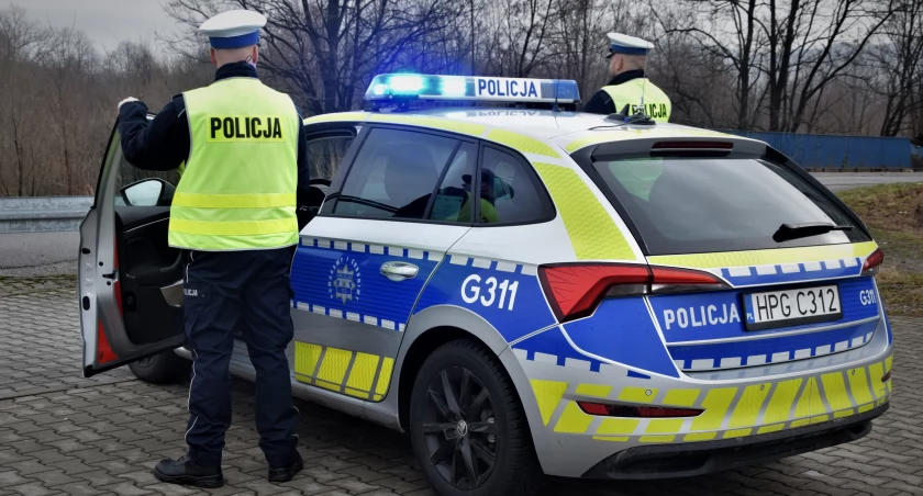 Pościg ulicami Myślenic za kierowcą bmw