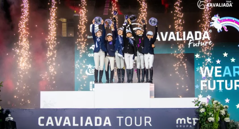 Świetne wyniki zawodniczek klubu jeździeckiego Stajnia Przylesie Borzęta w Cavaliada Tour [GALERIA ZDJĘĆ]