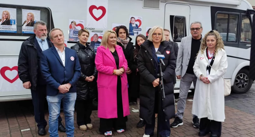 Konferencja prasowa KKW Koalicji Obywatelskiej z udziałem wicemarszałek Sejmu RP Doroty Niedzieli 