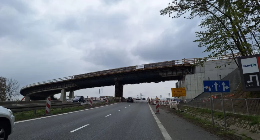 Gaj. W  poniedziałek (13.05.2024) o 5 rano Generalna Dyrekcja Dróg Krajowych i Autostrad zmieni organizację ruchu na zakopiance w Gaju