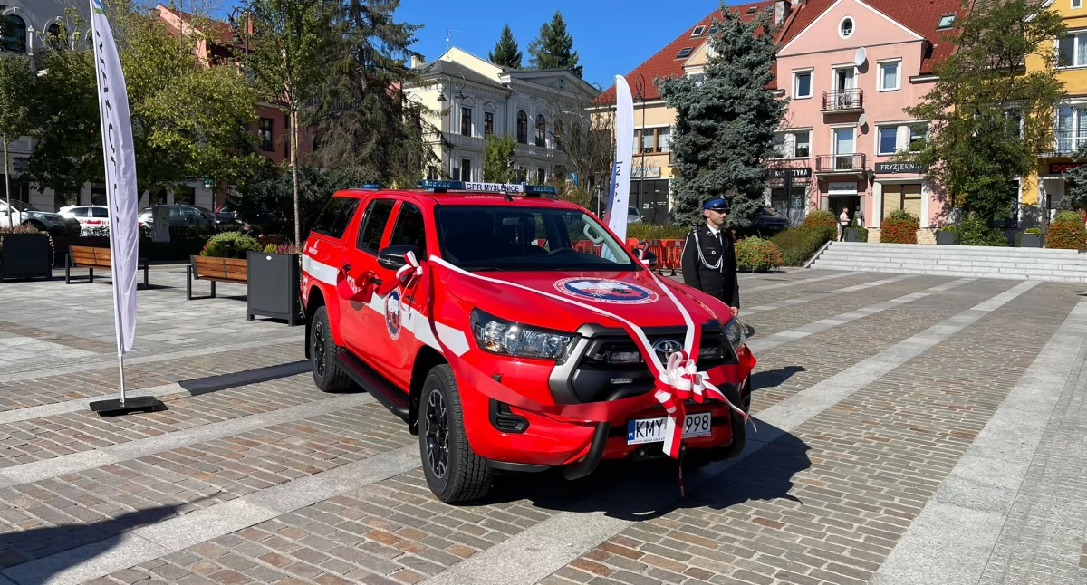 Uroczysty apel na myślenickim rynku i aż trzy okazje do świętowania OSP GPR Myslenice !