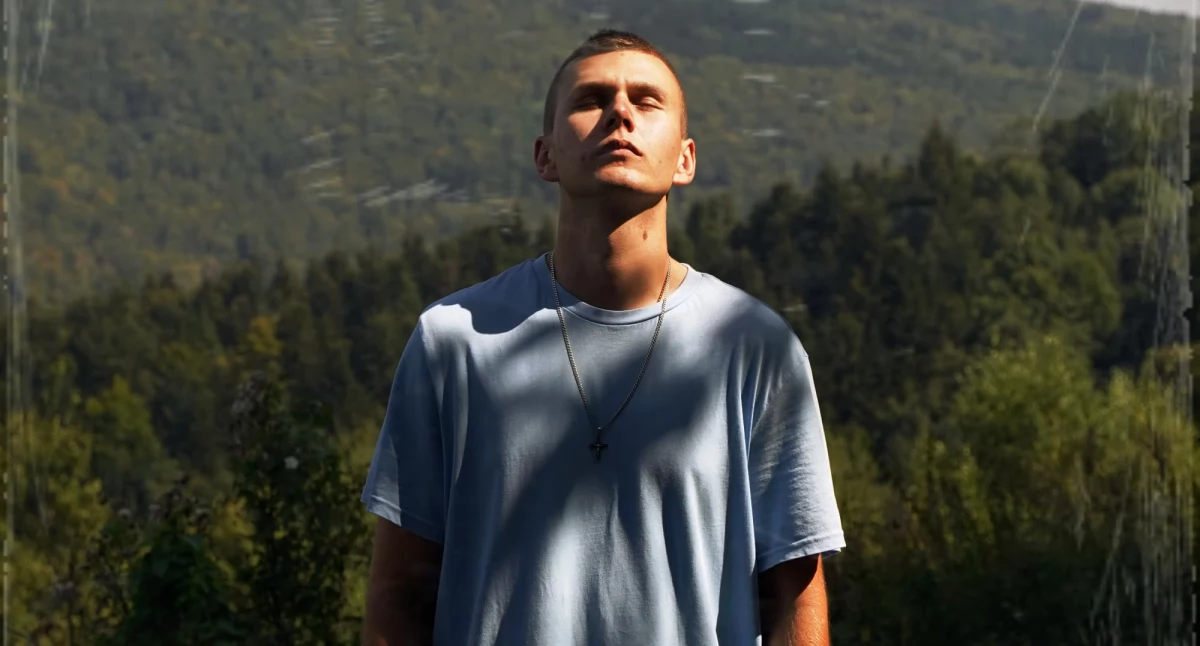 Jakub Kudłacz Neksi: zamiast imprez wybrałem długopis i studio nagraniowe. Dziś przychodzę z nową płytą, z moją  Autodestrukcją 
