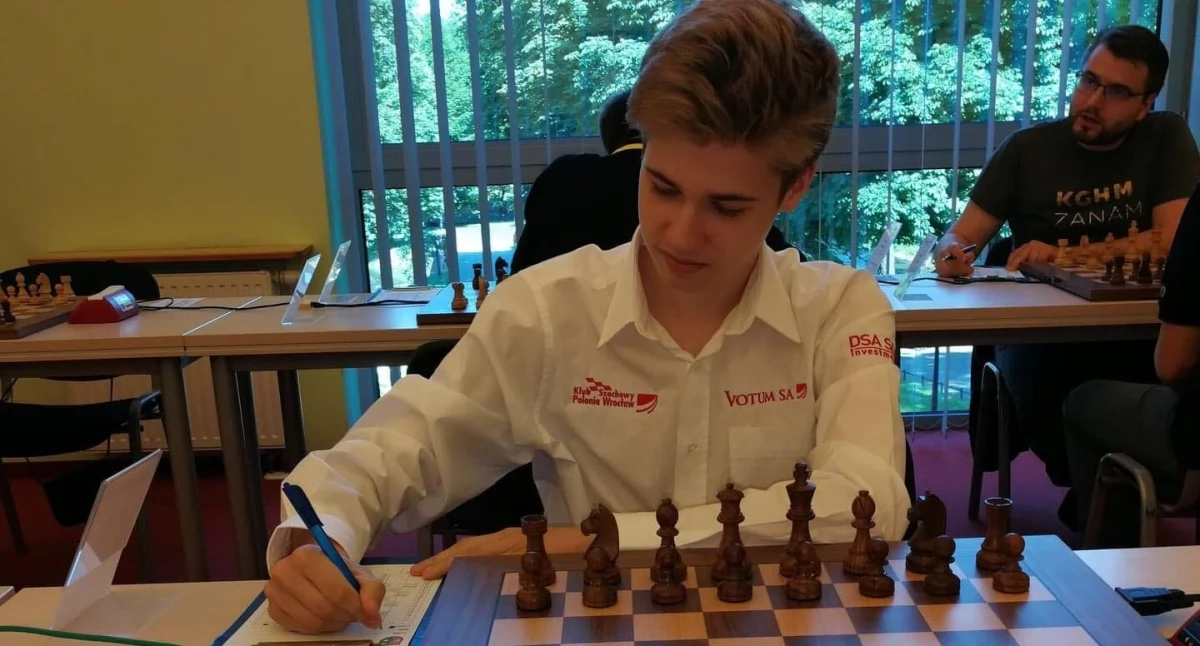 ME w szachach i Szymon Gumularz - arcymistrz szachowy, absolwent SP nr 1 w Myślenicach