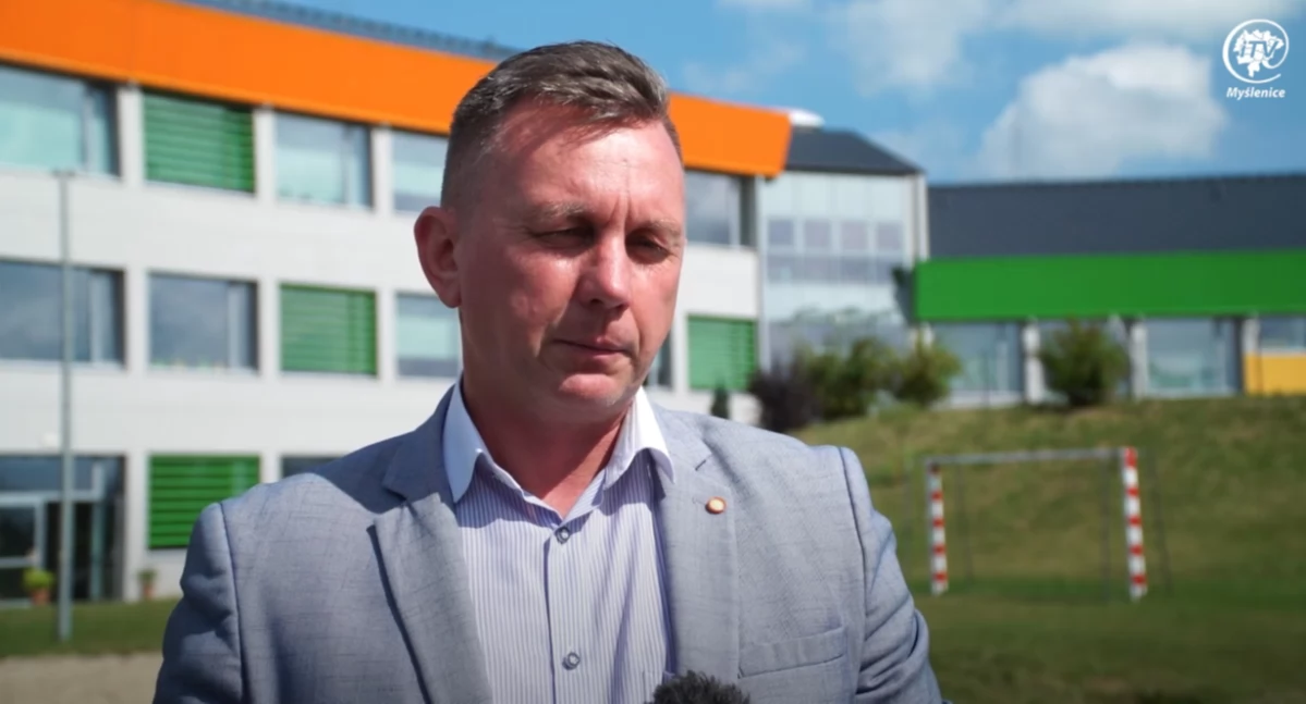 Tomasz Suś: edukacja i rozwój dzieci i młodzieży jest dla nas bardzo ważna, dlatego nieustannie inwestujemy w nasze placówki oświatowe 