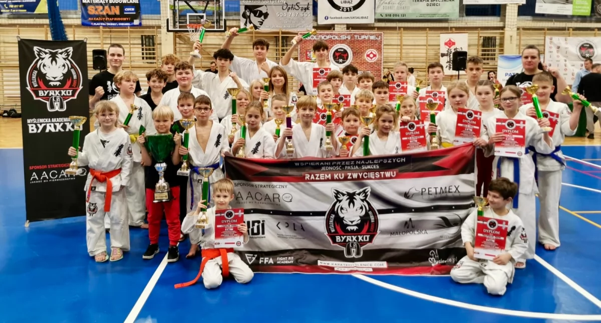 Myślenicka Akademia Karate Byakko zdobywa 1. miejsce w klasyfikacji drużynowej na Ogólnopolskim Turnieju Karate IKO Gwarek Cup 2024