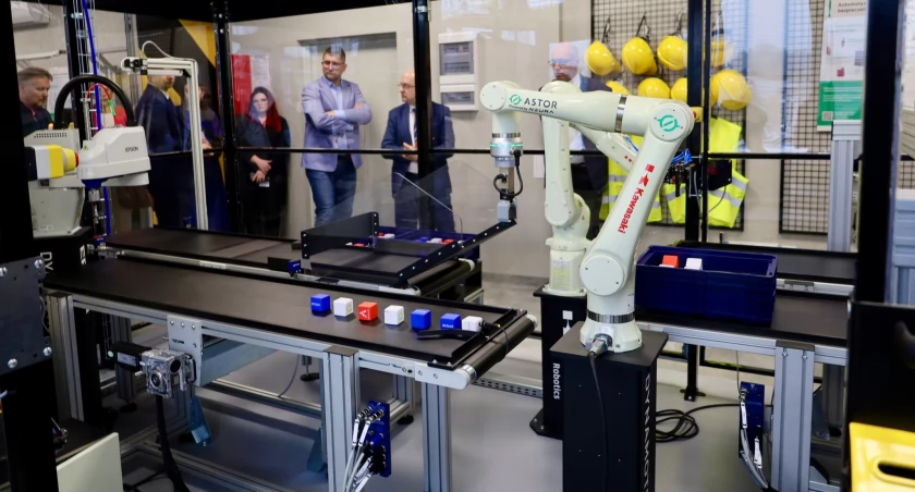 Dobczyce. Nowoczesne pracownie robotyki, elektroniki i automatyki w Dobczycach – inwestycja w przyszłość edukacji technicznej