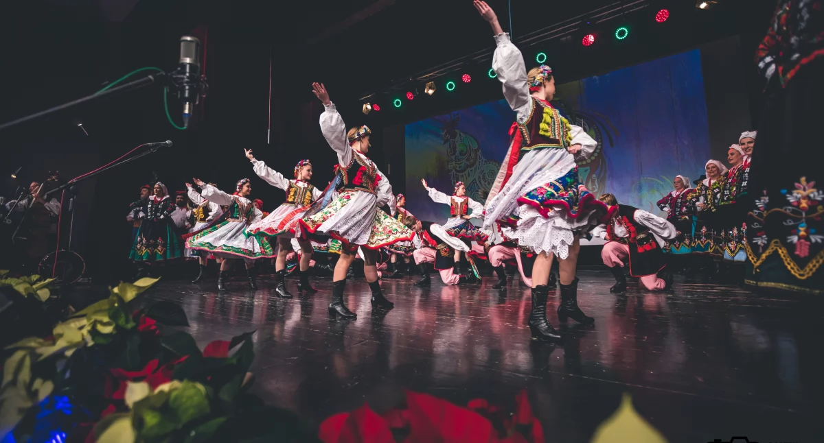 Tomasz Pawlak: Od lat staramy się pokazywać, że bogactwo kultury regionu nie polega na jednolitości, lecz na różnorodności. Szczególne miejsce w tej mozaice zajmuje folklor Lachowski 