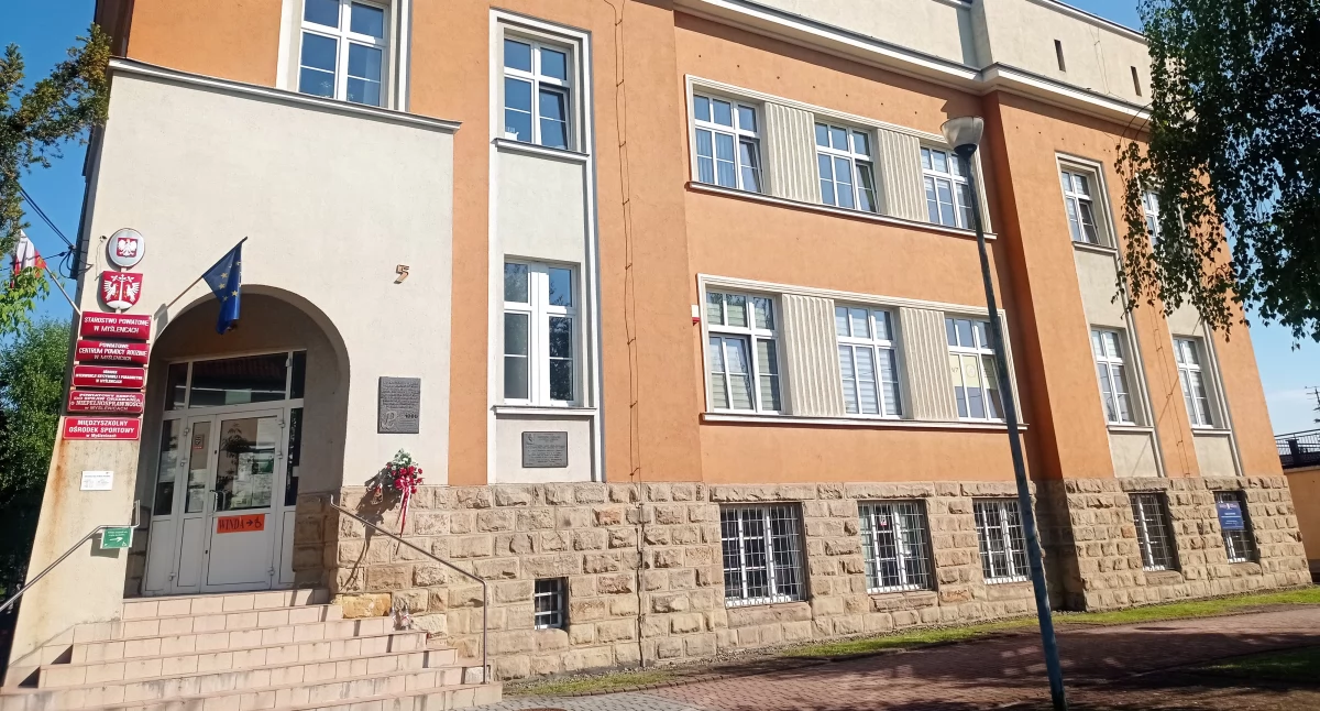 Ośrodek Interwencji Kryzysowej w Myślenicach działa, działa i rozszerza ofertę pomocy 