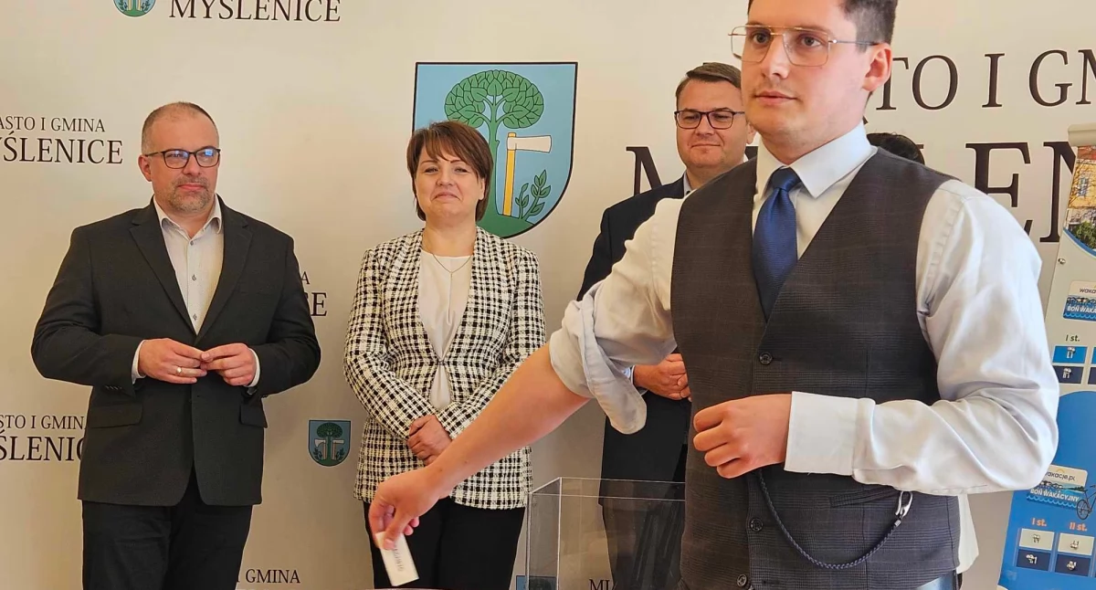 Myślenice. Rozstrzygnięcie loterii Rozlicz PIT w Myślenicach- wyłonieni zostali zwycięzcy !