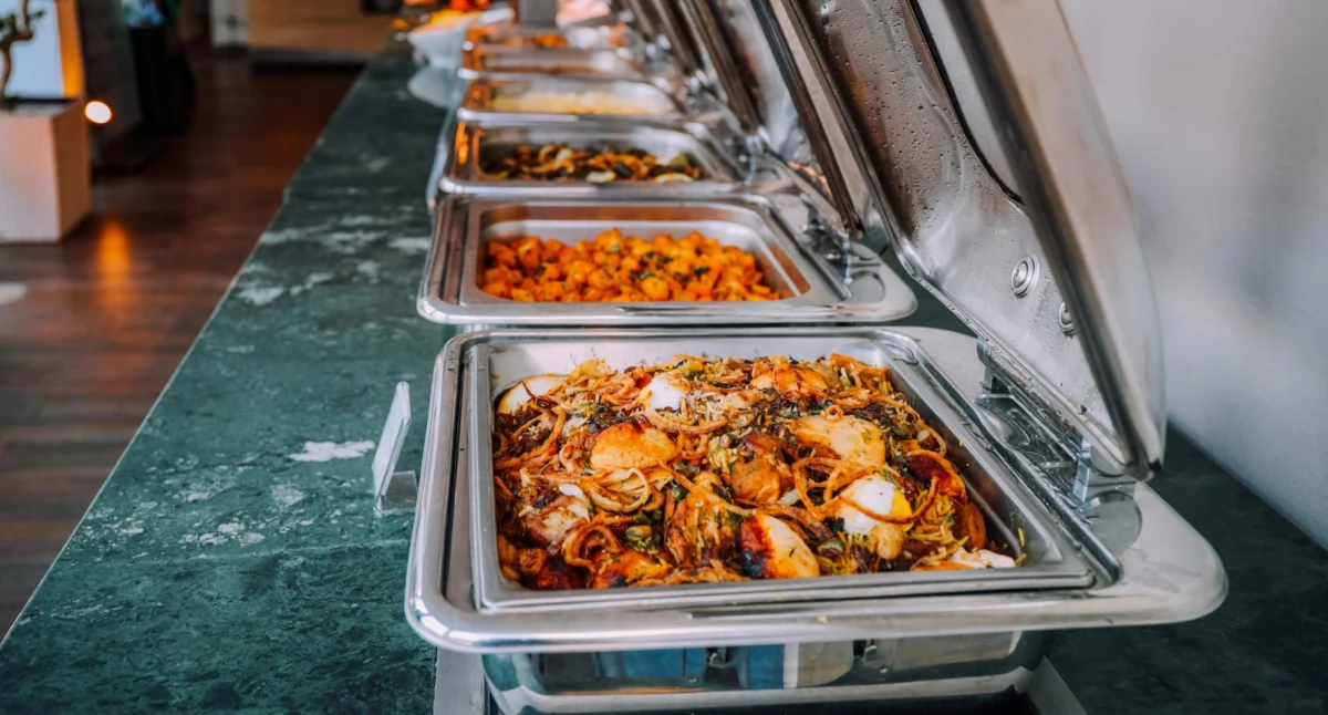 Jakie menu oferuje catering dietetyczny w Krakowie?