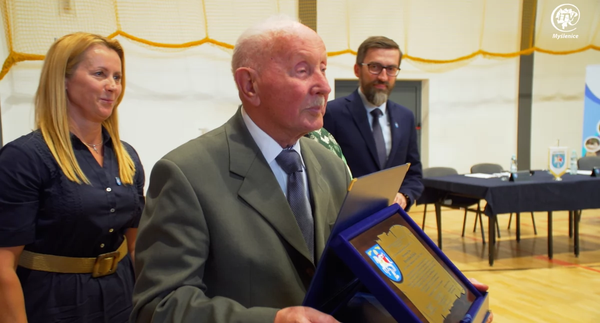 35-lecie samorządu w Gminie Wiśniowa i uroczysta sesja Rady Gminy [REPORTAŻ FILMOWY I GALERIA ZDJĘĆ] 