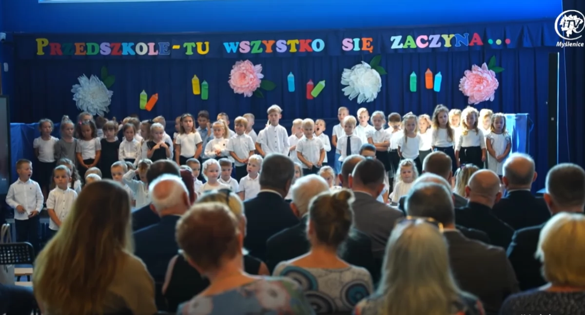 Zakliczyn. Przedszkolaki z Zakliczyna nowy rok szkolny rozpoczęły w nowym budynku przedszkola ! Przedszkole Gminy Siepraw w Zakliczynie oficjalnie otwarte !