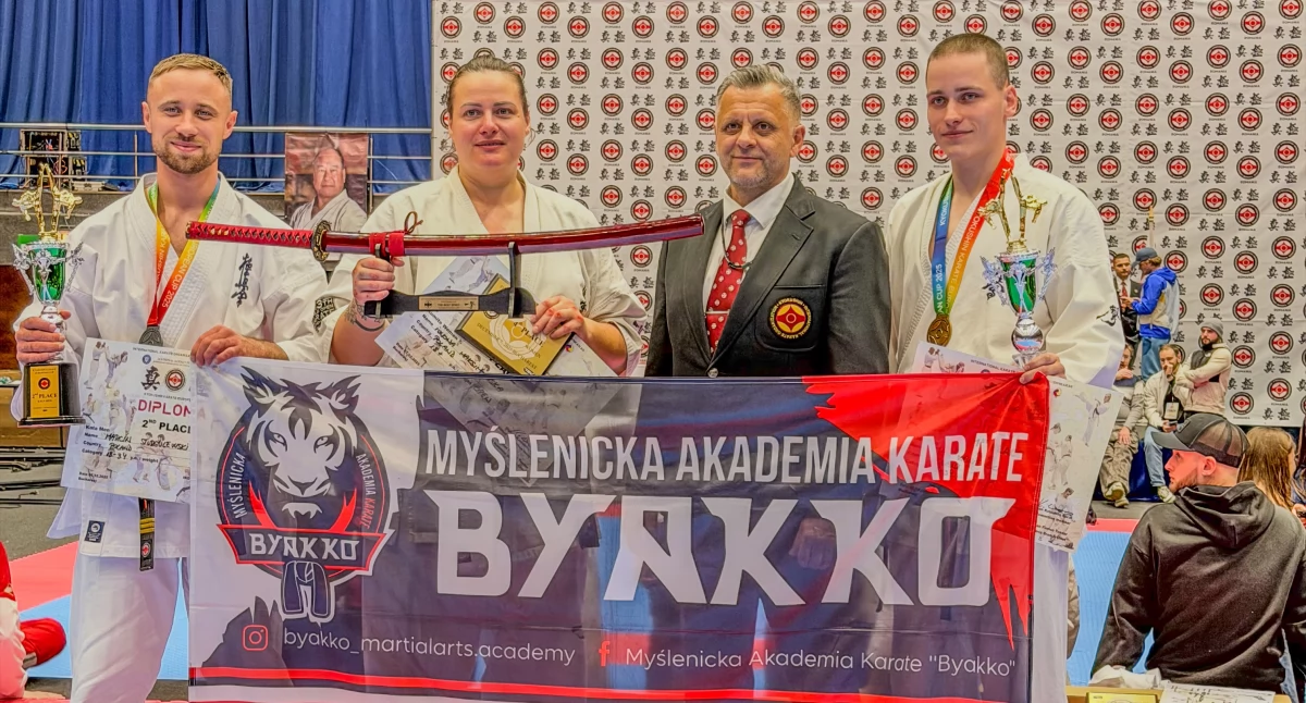 Historyczny sukces Myślenickiej Akademii Karate Byakko na Mistrzostwach Europy Seniorów Open i Pucharze Europy w Bukareszcie 2025