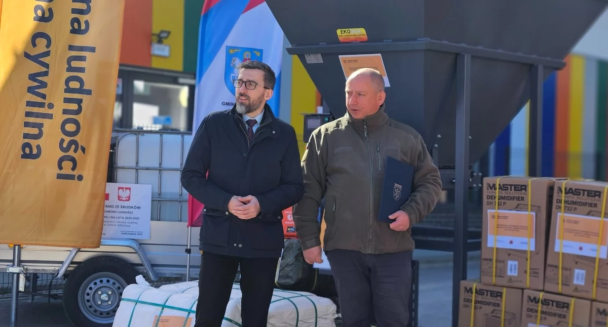 Wiśniowa. Sprzęt z programu obrony cywilnej i ochrony ludność oficjalnie zaprezentowany i przekazany 
