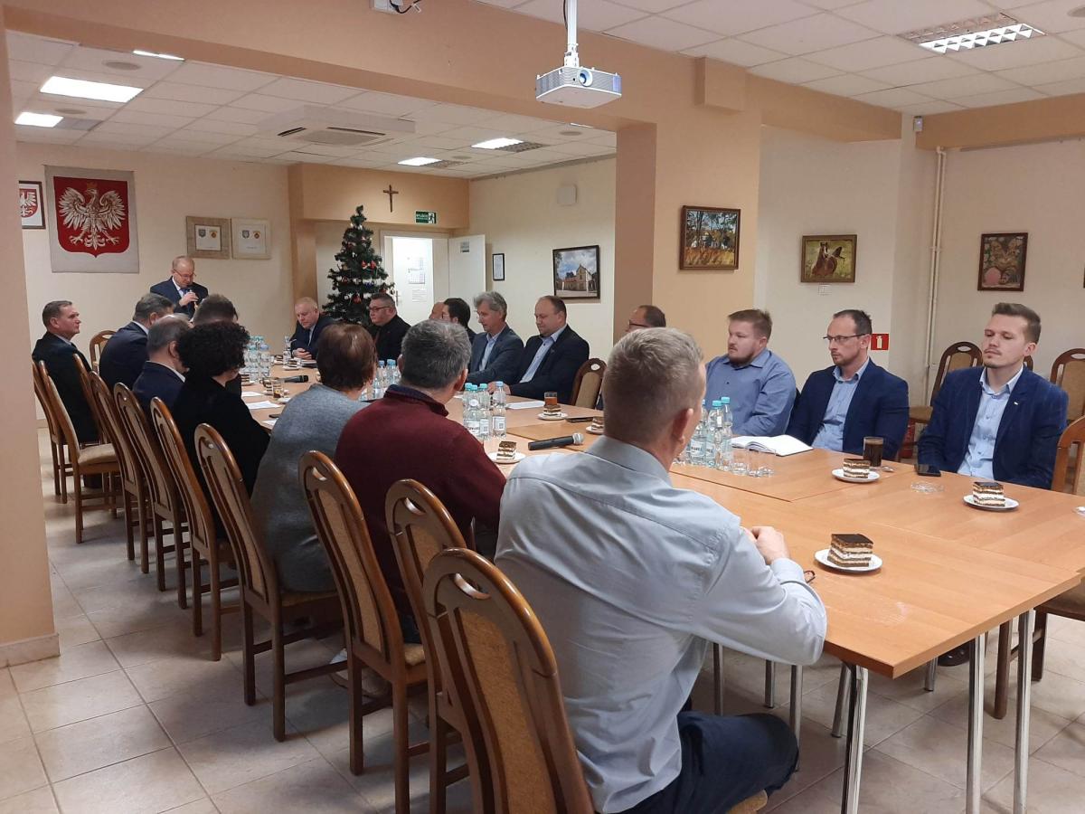 Spotkanie samorządowców w Gminie Raciechowice w sprawie podjęcia działań zapobiegająch lokalnym niedoborom wody