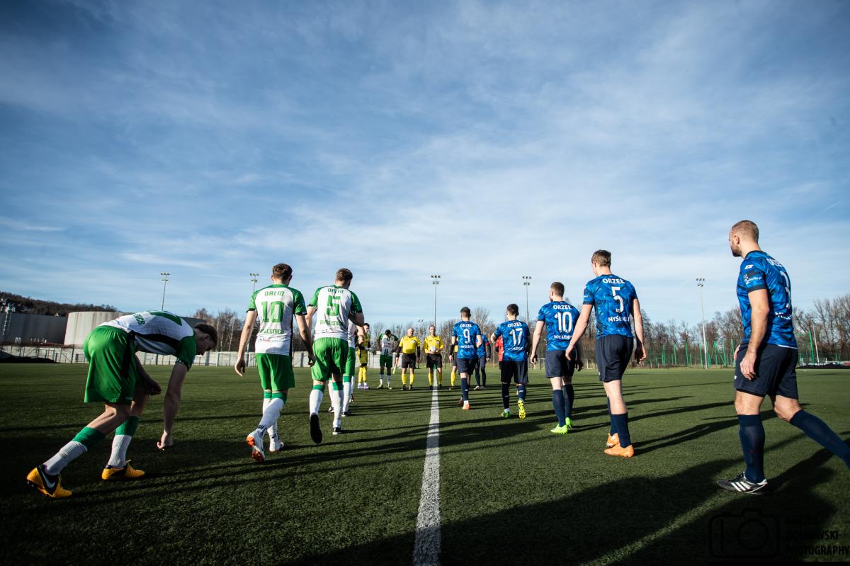 Piłkarski akcent na rozpoczęcie 2023 roku - XIII derby Myślenic