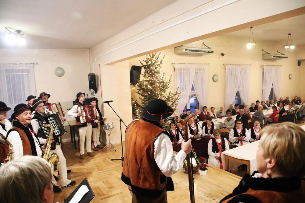Wieczerza Wigilijna dla starszych i samotnych mieszkańców Myślenic za nami.